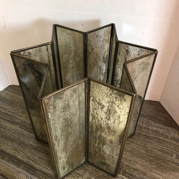 Pier 1 Star Shaped  Hurricane Lantern - Picture 2 of 7